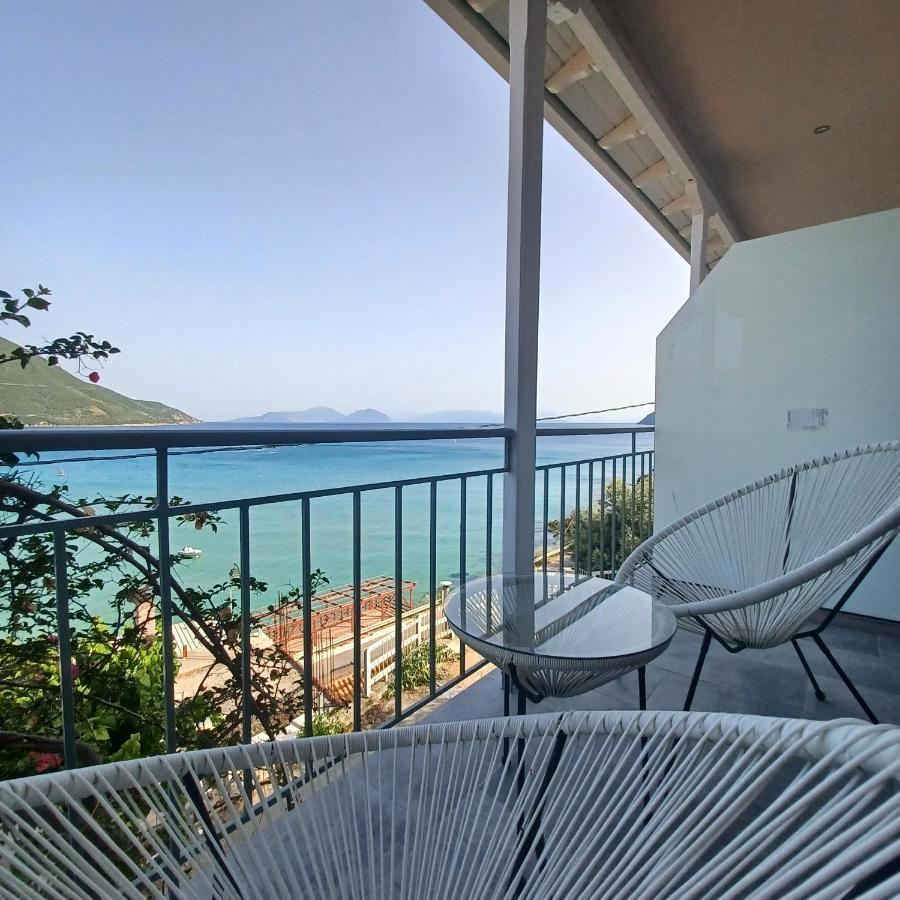 Ponti Bay Apartments Vasiliki  Exterior photo