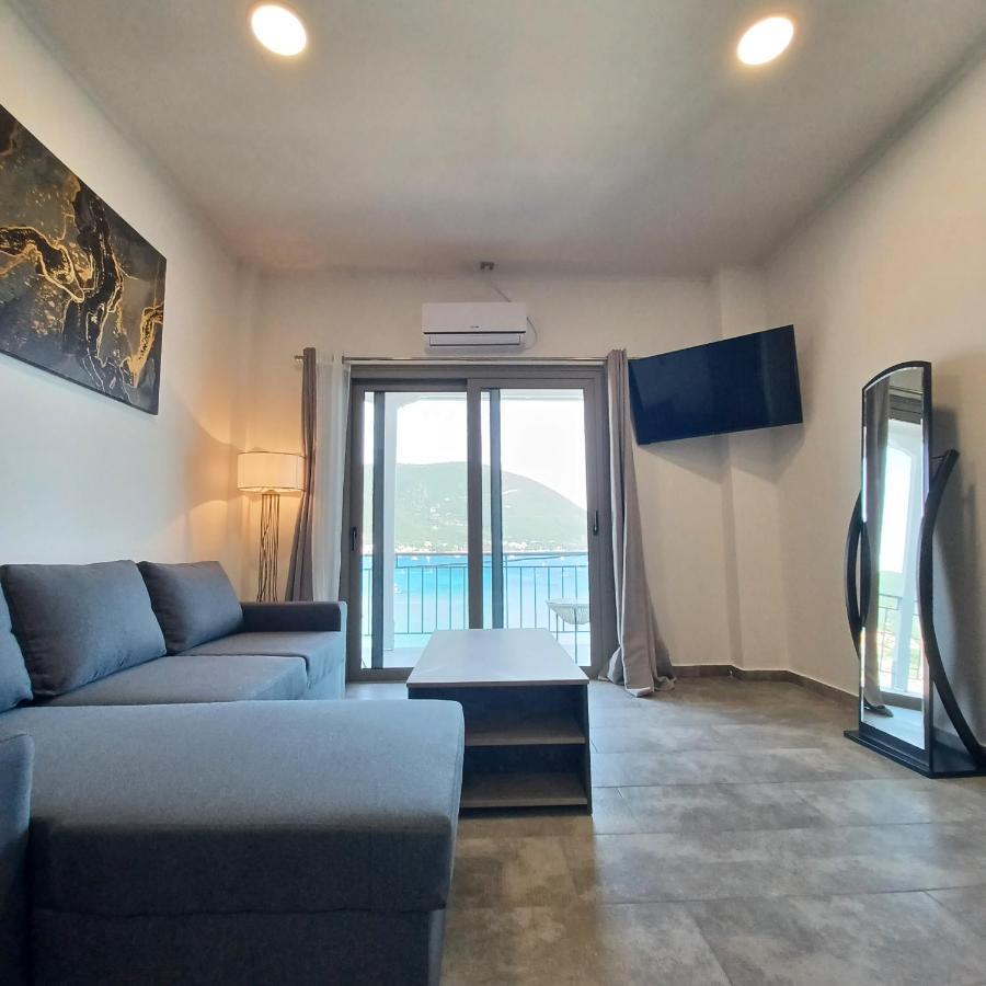 Ponti Bay Apartments Vasiliki  Exterior photo